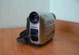 Продавам Samsung Vp-d361w Цифрова видеокамера-Камери
