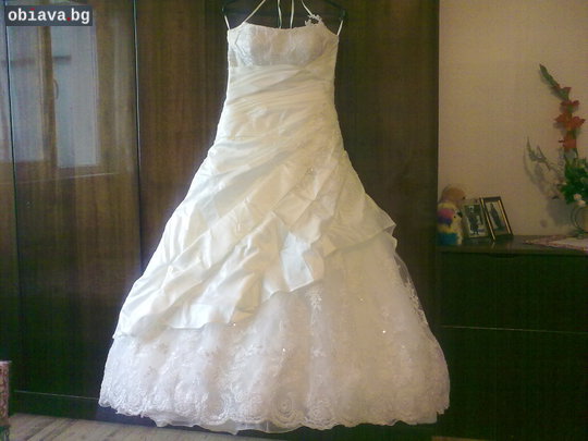 Продавам сватбена рокля в отлично състояние | Дамски Рокли | Варна