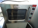Фурна Пекар-на кон-векторна със горещ въздух за закуски-Фурни