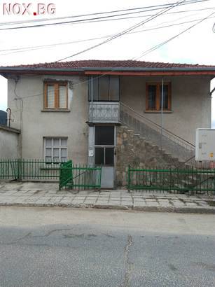 Продажба на два етажа от къща в Момчиловци | Къщи | Смолян