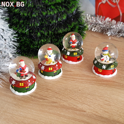Коледна снежна топка преспапие къщичка с Дядо Коледа или сне | Други | Добрич