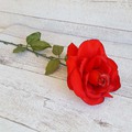 Изкуствена роза червена разцъфнала декорация за дом 60см-Дом и Градина