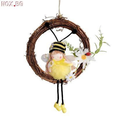 4731 Великденски венец с декорация момиче пчеличка, 15 см | Дом и Градина | Добрич