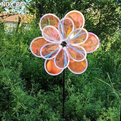 4752 Градинска вятърна въртележка с преливащи цветове, 75 см | Дом и Градина | Добрич