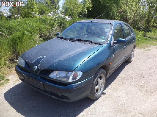 Рено Меган хечбек 1.6 на части | Автомобили | Пловдив