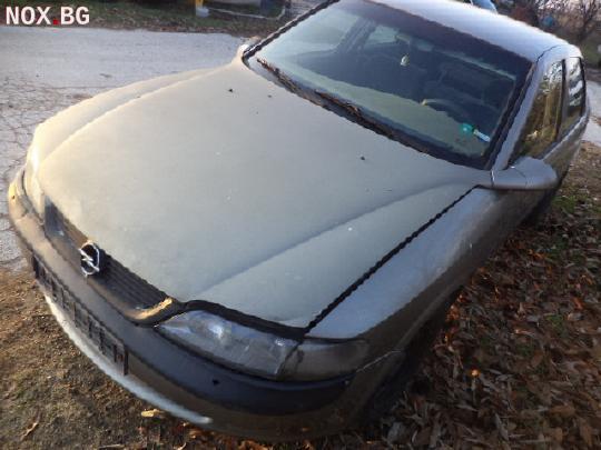 Опел Вектра Б седан 2.0 X20XEV на части | Автомобили | Пловдив